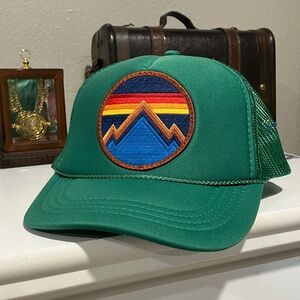 Aviator Nation ALL SEASONS CIRCLE TRUCKER HAT